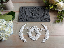 Load image into Gallery viewer, Wreath and Swags IOD 6x10" Mould