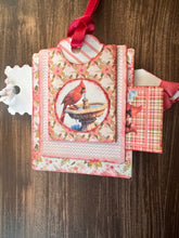 Load image into Gallery viewer, Cardinals Hidden Paperclip Folio Paper Craft Socials
