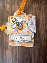 Load image into Gallery viewer, Buzzing Bees Hidden Paperclip Folio Paper Craft Socials
