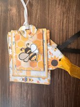 Load image into Gallery viewer, Buzzing Bees Hidden Paperclip Folio Paper Craft Socials
