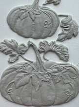 Load image into Gallery viewer, IOD Hello Pumpkin 6x10 Christmas Holiday Mould
