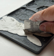 Load image into Gallery viewer, Les Lapins IOD 6x10" Mould

