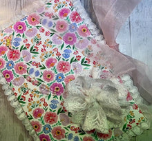 Load and play video in Gallery viewer, Spring Fling Flexi Journal Paper Craft Socials
