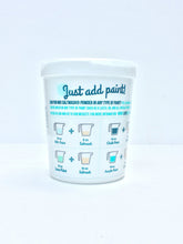 Load image into Gallery viewer, Mixing Cup Quart/ 32 oz.
